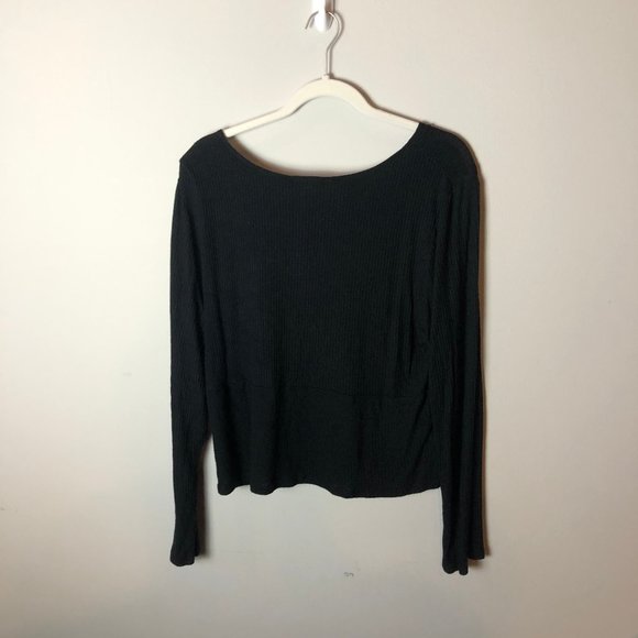 Forever 21 plus size (3X) black long sleeve top - Picture 4 of 4